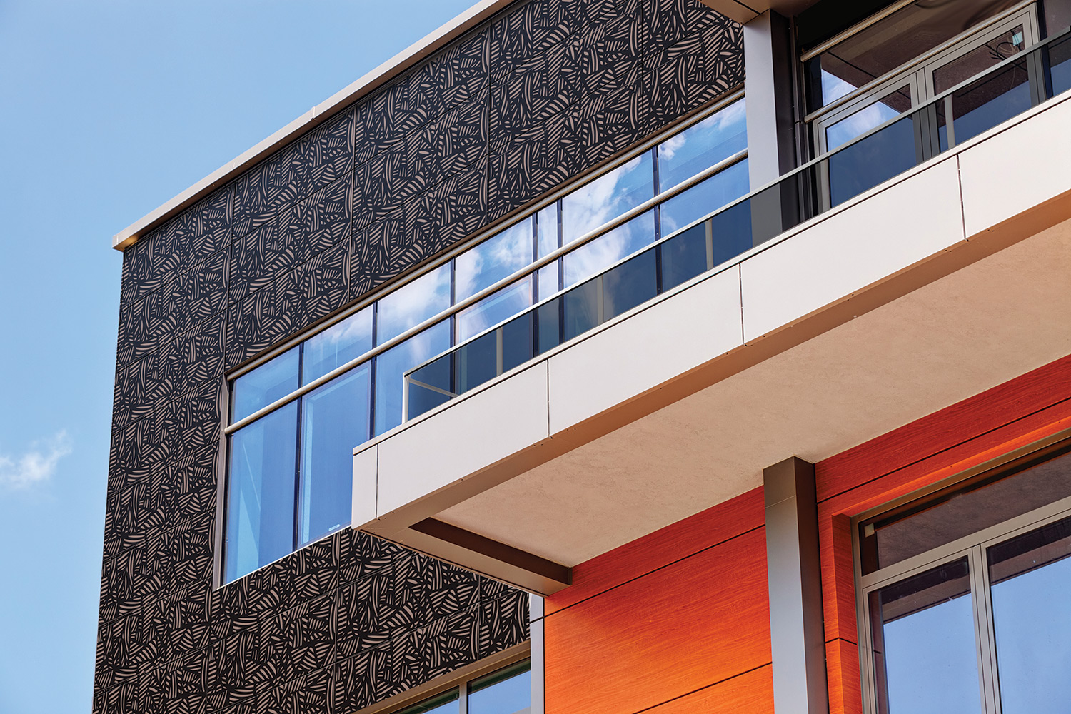  Module de façade Wysips Cameleon  de Sunpartner Technologies La façade photovoltaïque esthétique 